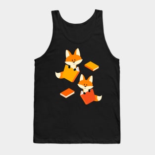 Cute foxes reading Tank Top